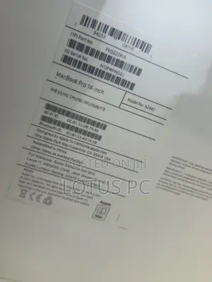 New Laptop Apple MacBook Pro 2021 M1 16GB Apple M1 Pro SSD 1T
