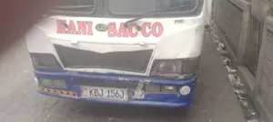 Bus 2006 Blue