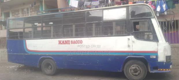 Bus 2006 Blue - thumbnail 4