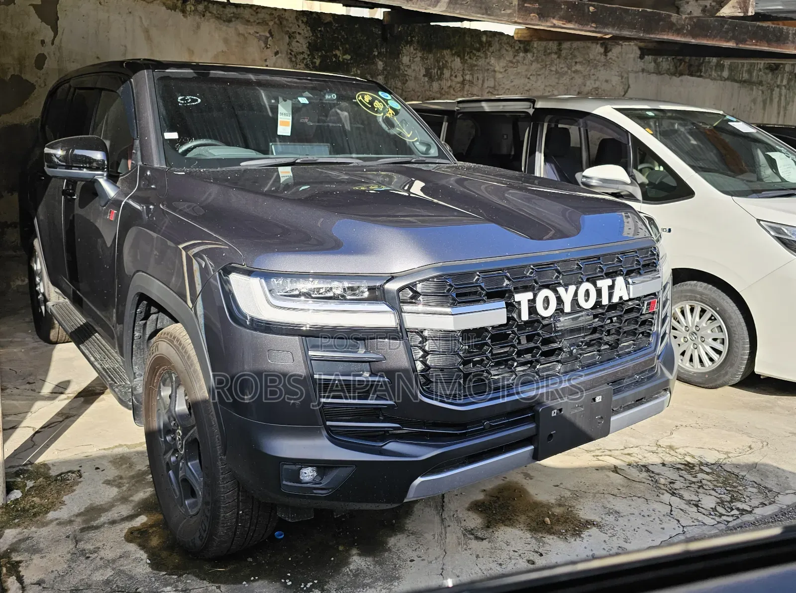Toyota Land Cruiser 3.3 Diesel 4WD 2022 Silver