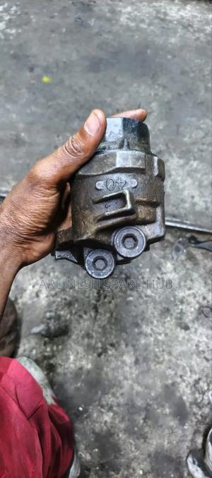 Toyota Premio Oil Filter Housing