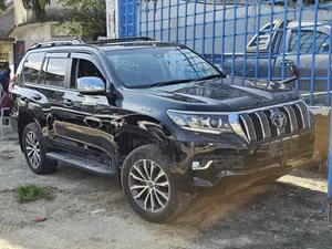 Toyota Land Cruiser Prado 2.8 2020 Black