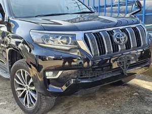 Toyota Land Cruiser Prado 2.8 2020 Black