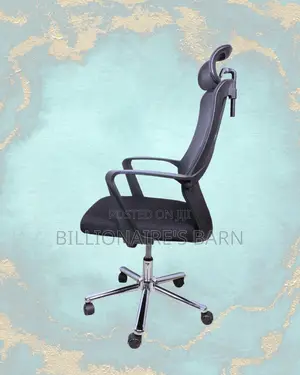High Back Mesh Office Chair | Adjustable Nylon Castors