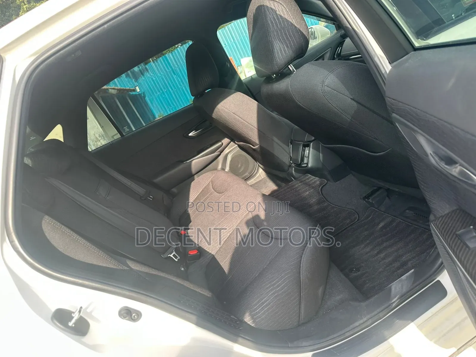 Toyota Crown 2019 White