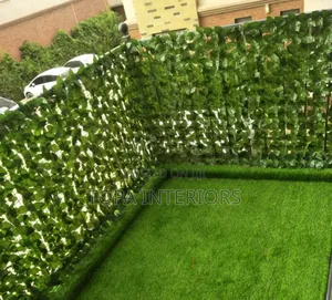 Green Balcony Artificial Leafy Balcony Privacy Fence for Dust Trap