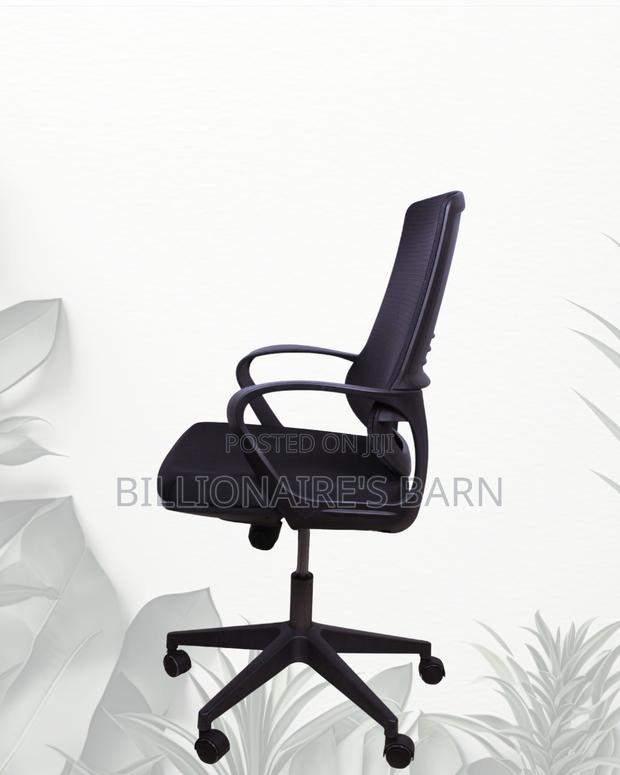 Pro-Grade Black Ergonomic Mesh Office Chair | Tilt Lock Mechanism - main view