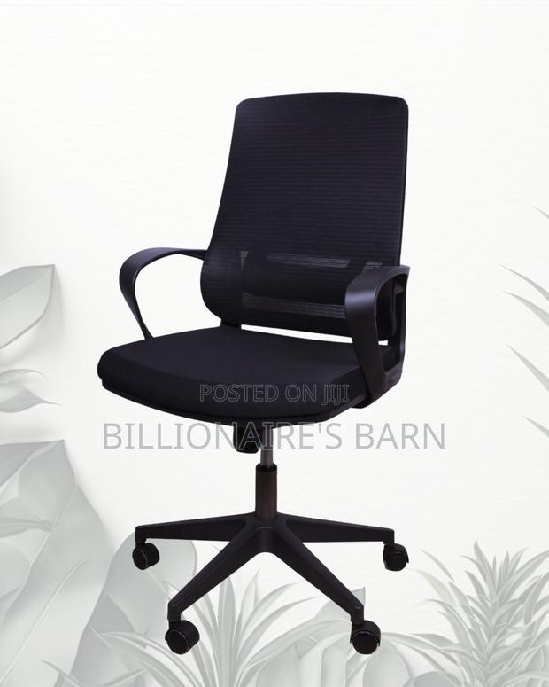 Pro-Grade Black Ergonomic Mesh Office Chair | Tilt Lock Mechanism - thumbnail 4