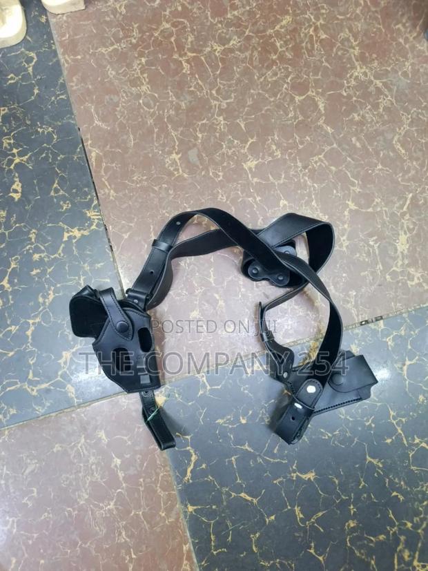 Safety Hiking Hunting Shoulder Holster - thumbnail 3