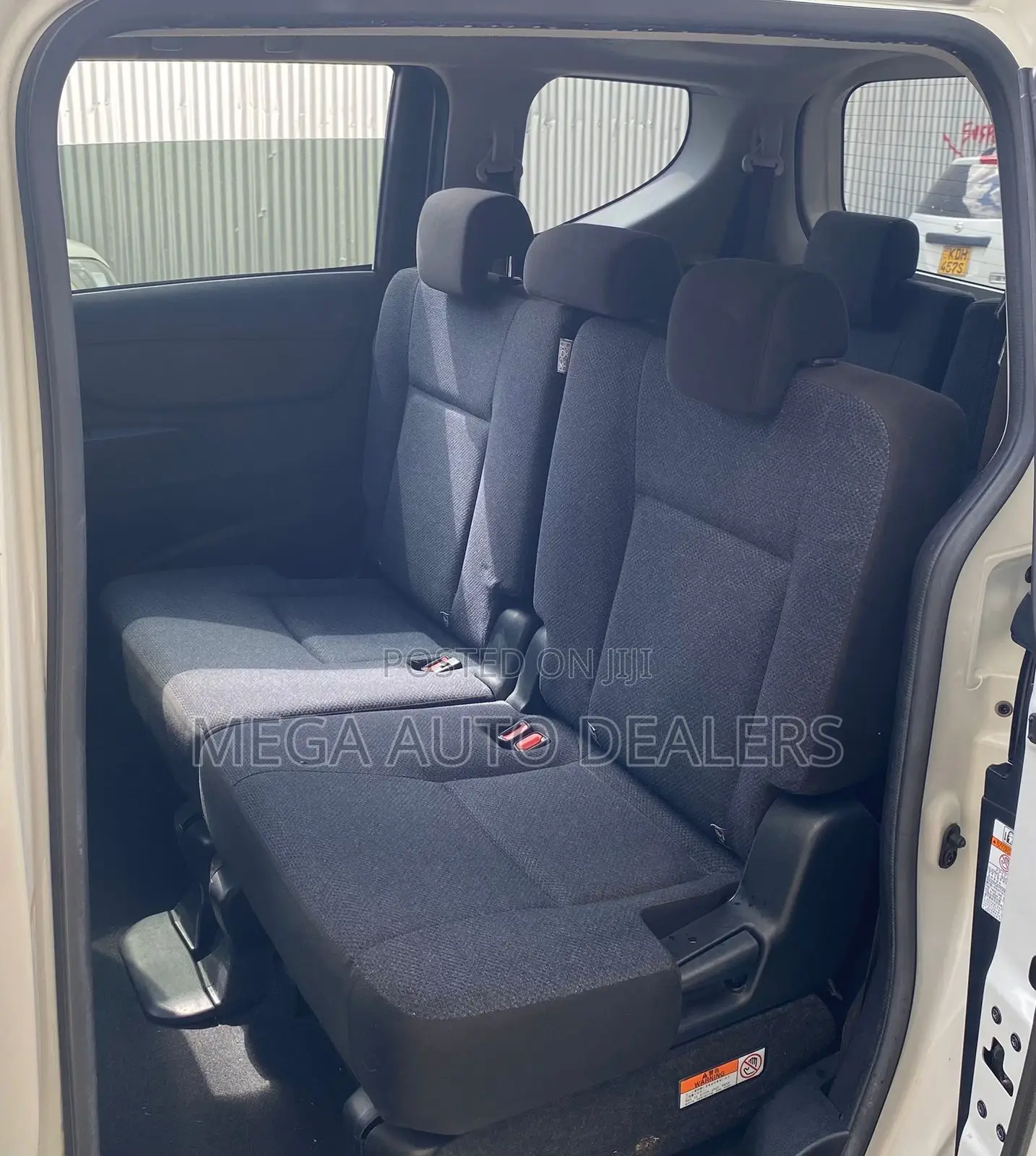 Toyota Sienta 2018 White