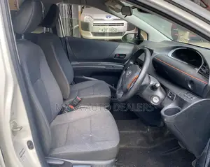 Toyota Sienta 2018 White