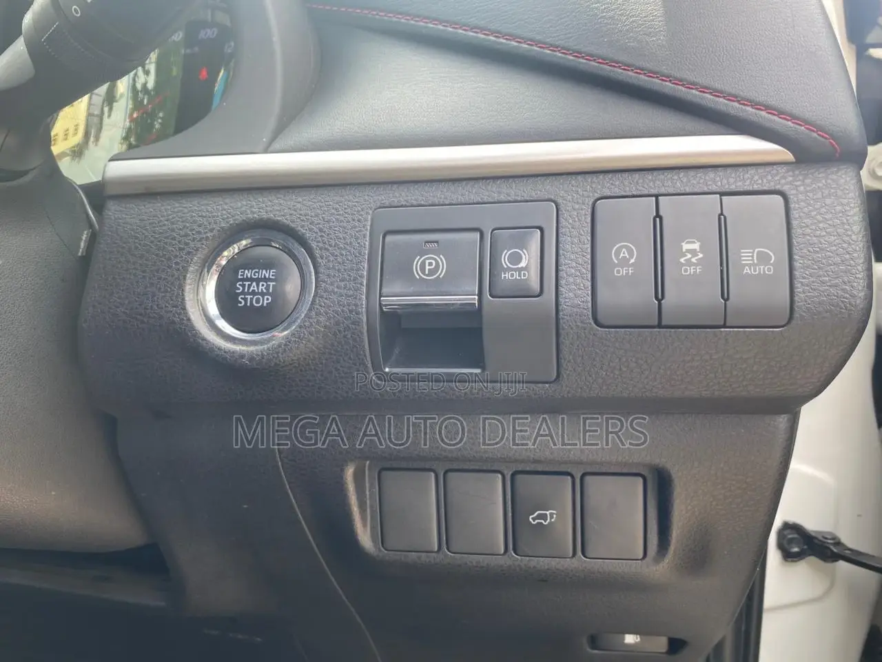 Toyota Harrier 2018 White