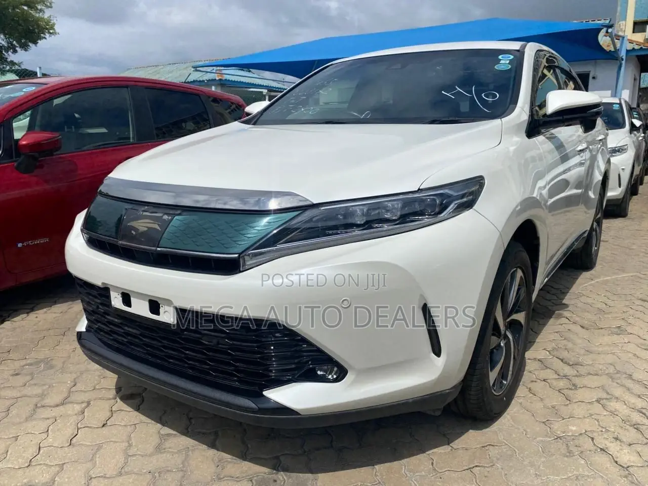 Toyota Harrier 2018 White