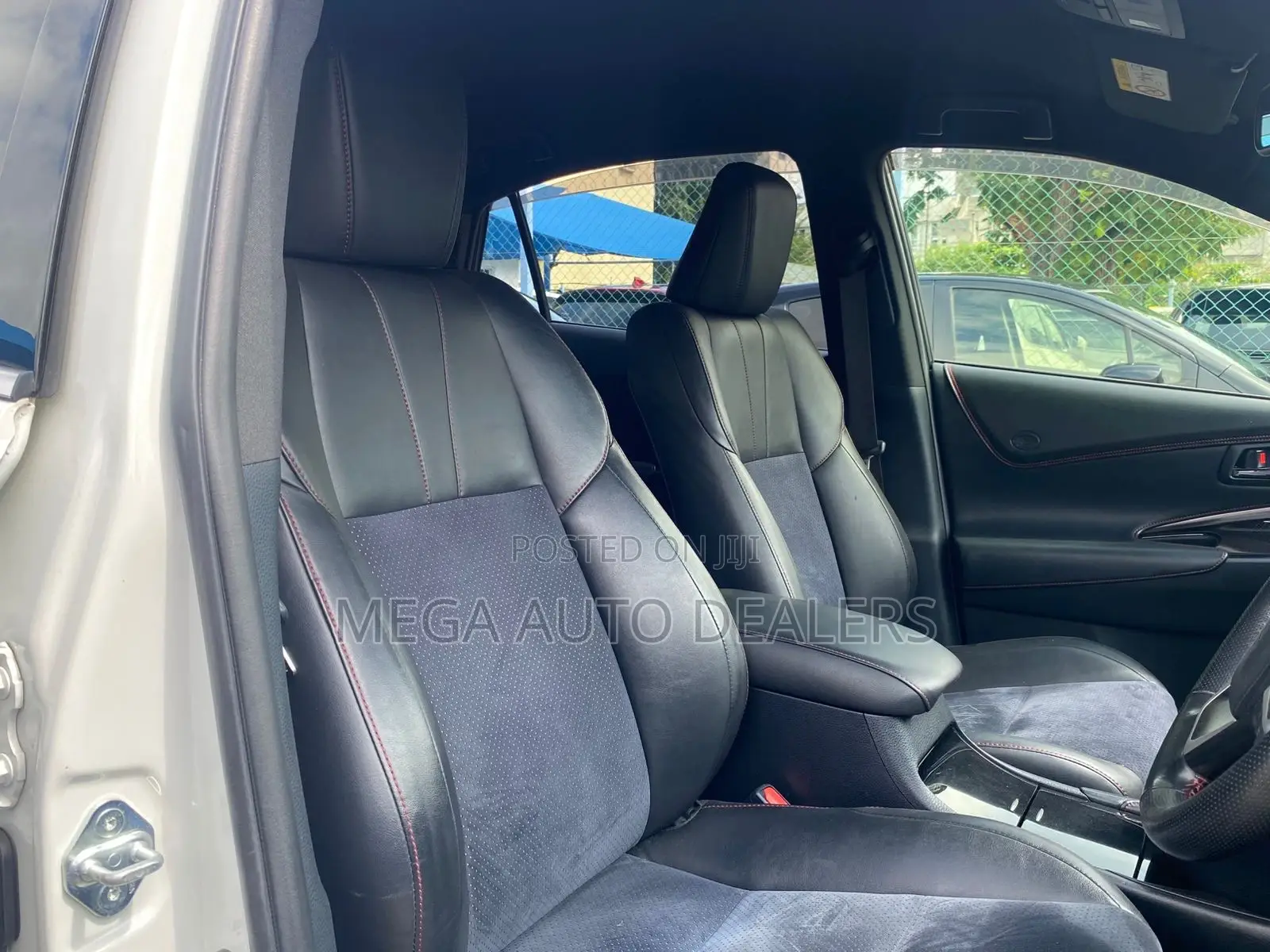 Toyota Harrier 2018 White