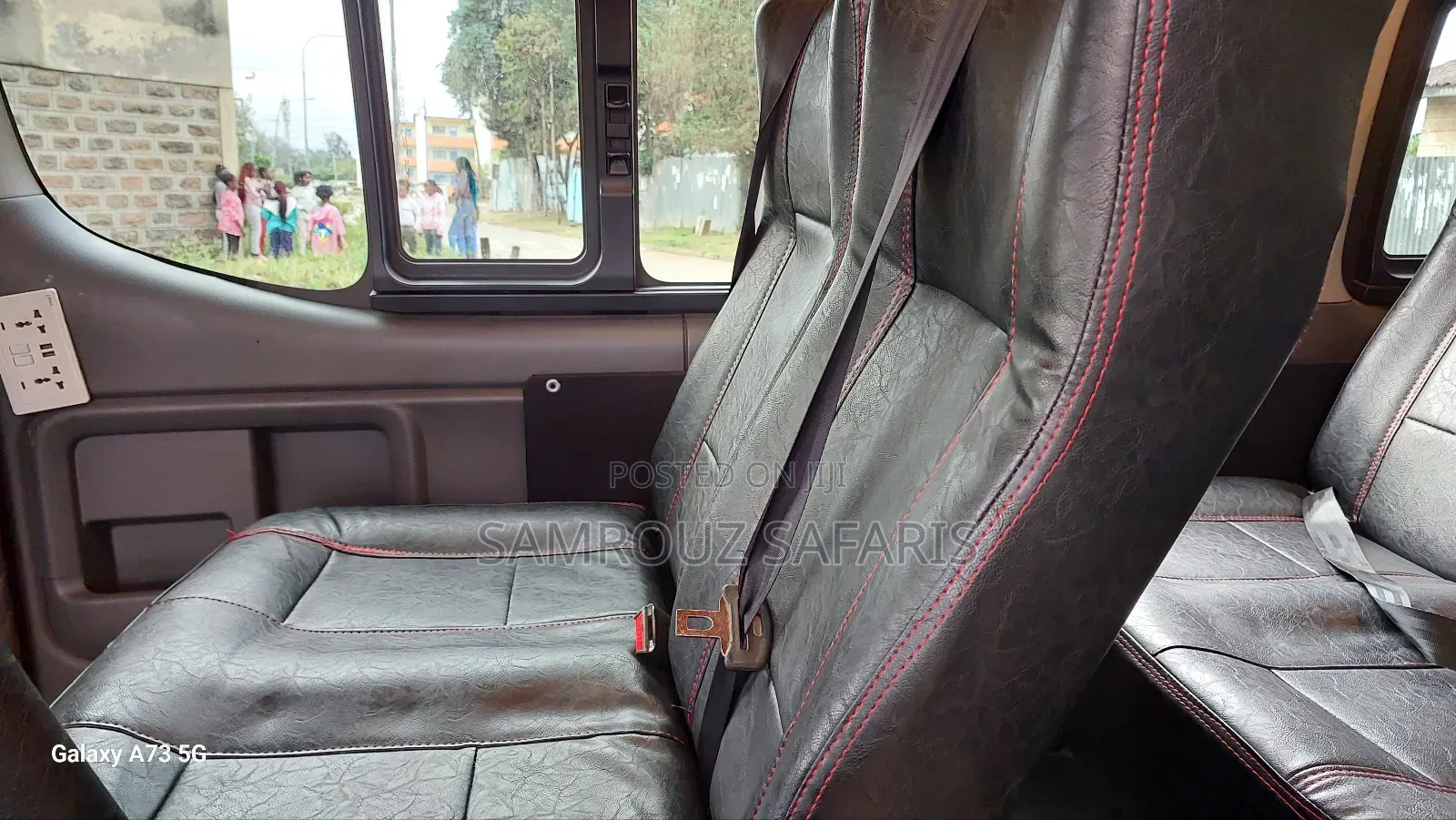 10 Seater Luxury Van for Hire