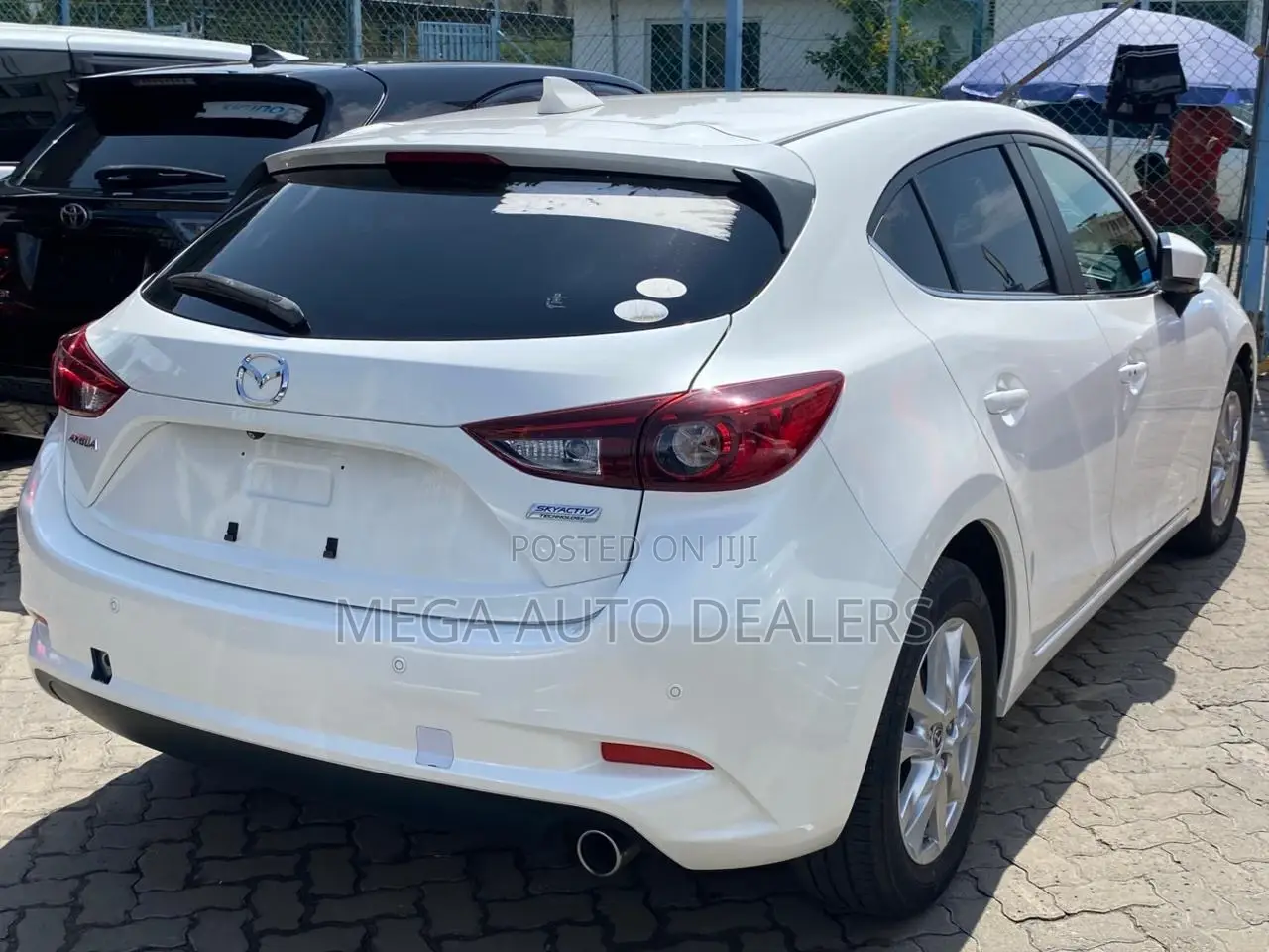 Mazda Axela 2018 White