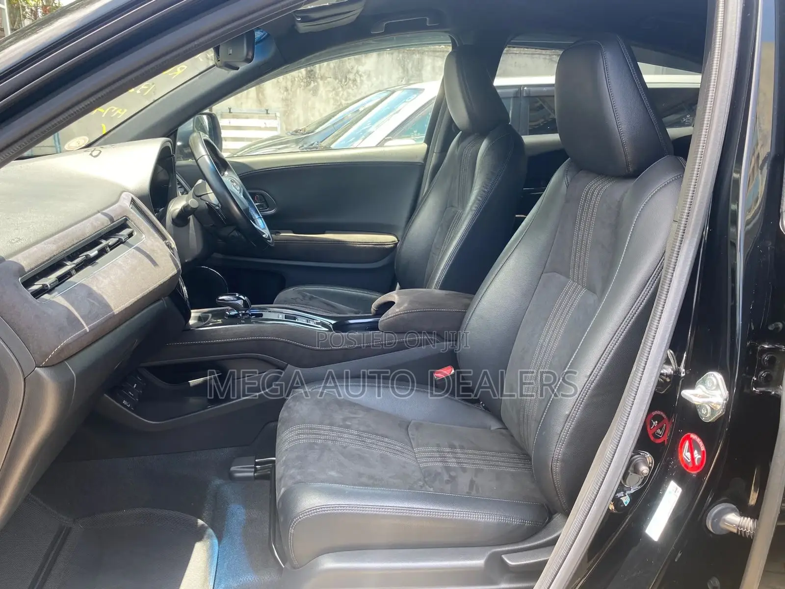 Honda Vezel 2018 Black