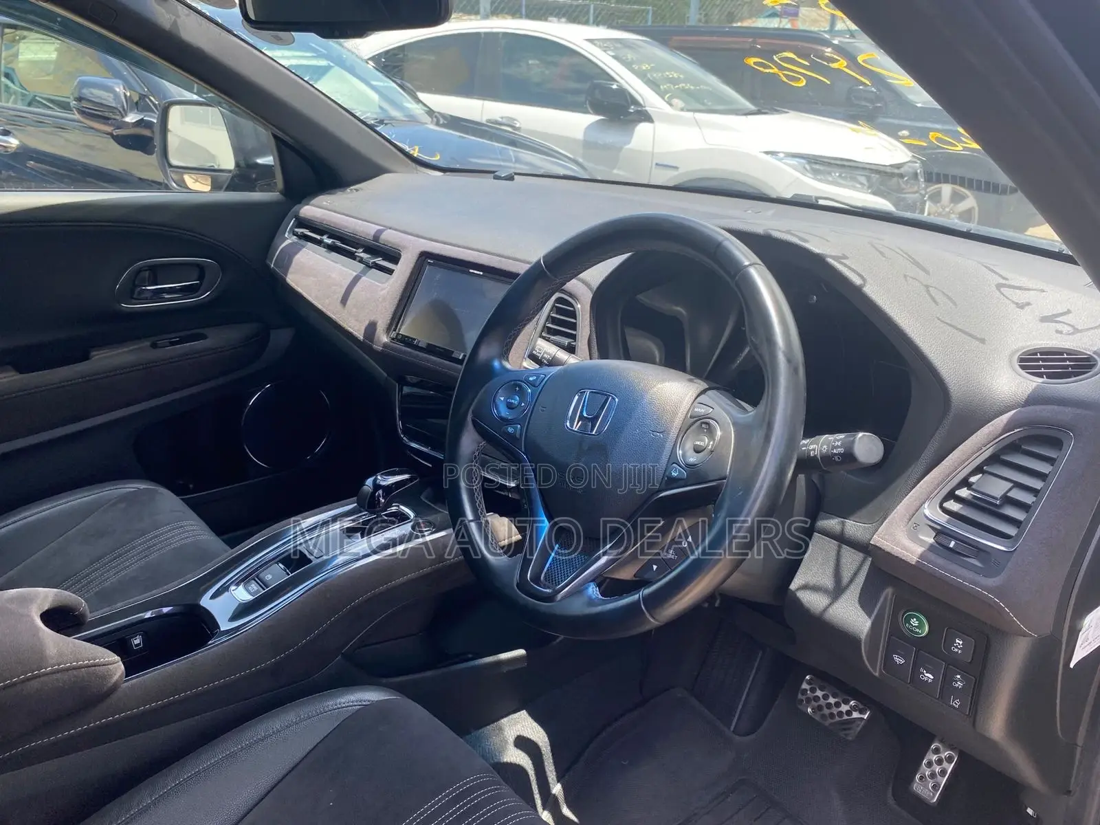 Honda Vezel 2018 Black
