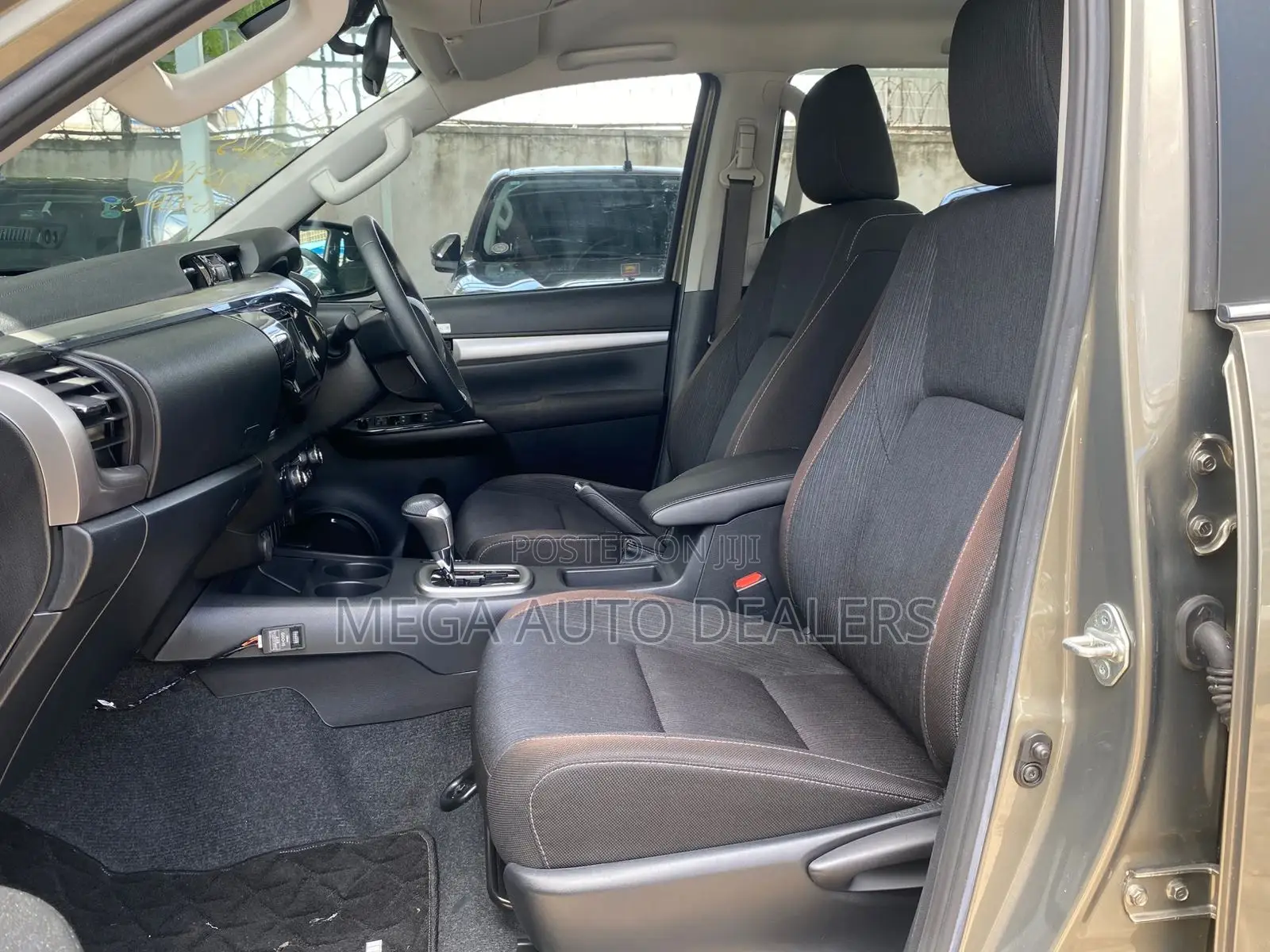 Toyota Hilux 2020