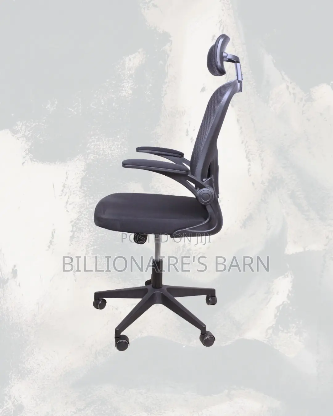Minimal Grey Ergonomic Office Chair — Easy to Clean