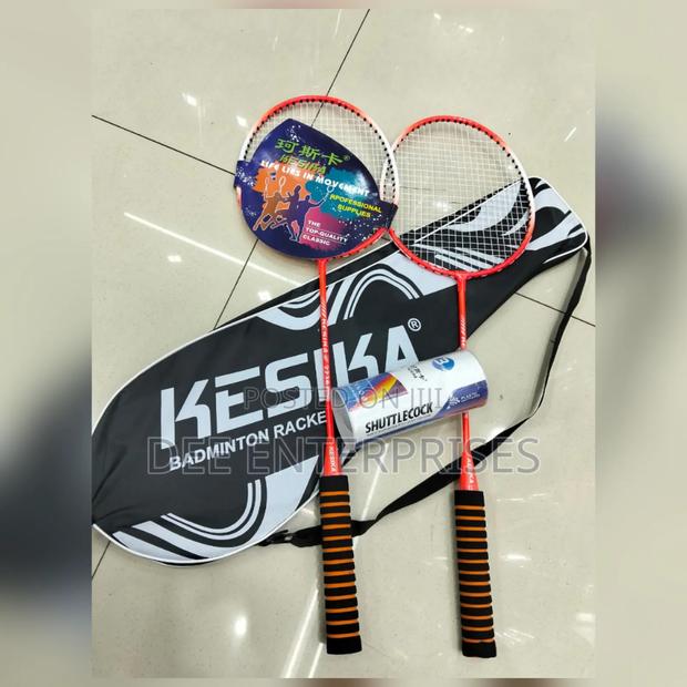 Badminton Racket Set