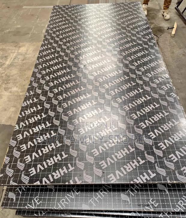 Trive Marine Boards - main view