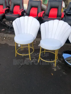 R8 Styling Seats With Affordable Prices