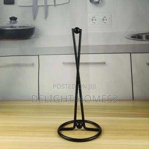 Vertical Iron Paper Towel Holder_st - thumbnail 2