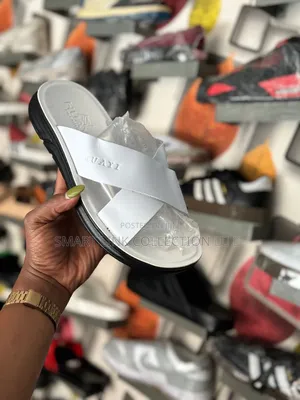 Huayi Leather Sandals