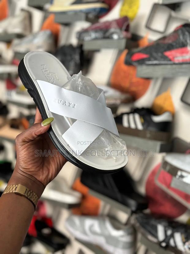 Huayi Leather Sandals