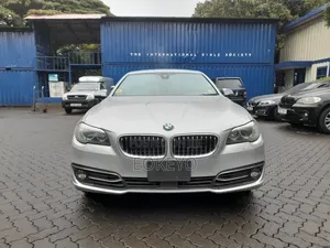 BMW 528i 2014 Silver