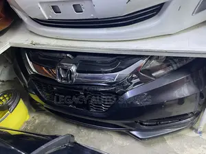 Honda Vezel 2015 Nosecut