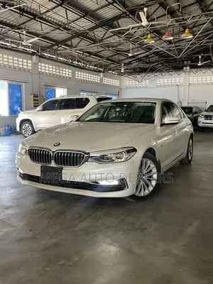 BMW 528i 2018 White