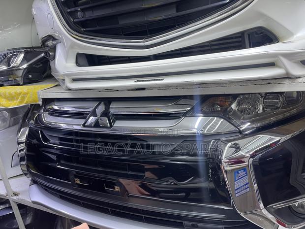 Mitsubishi Outlander 2017 Nosecut