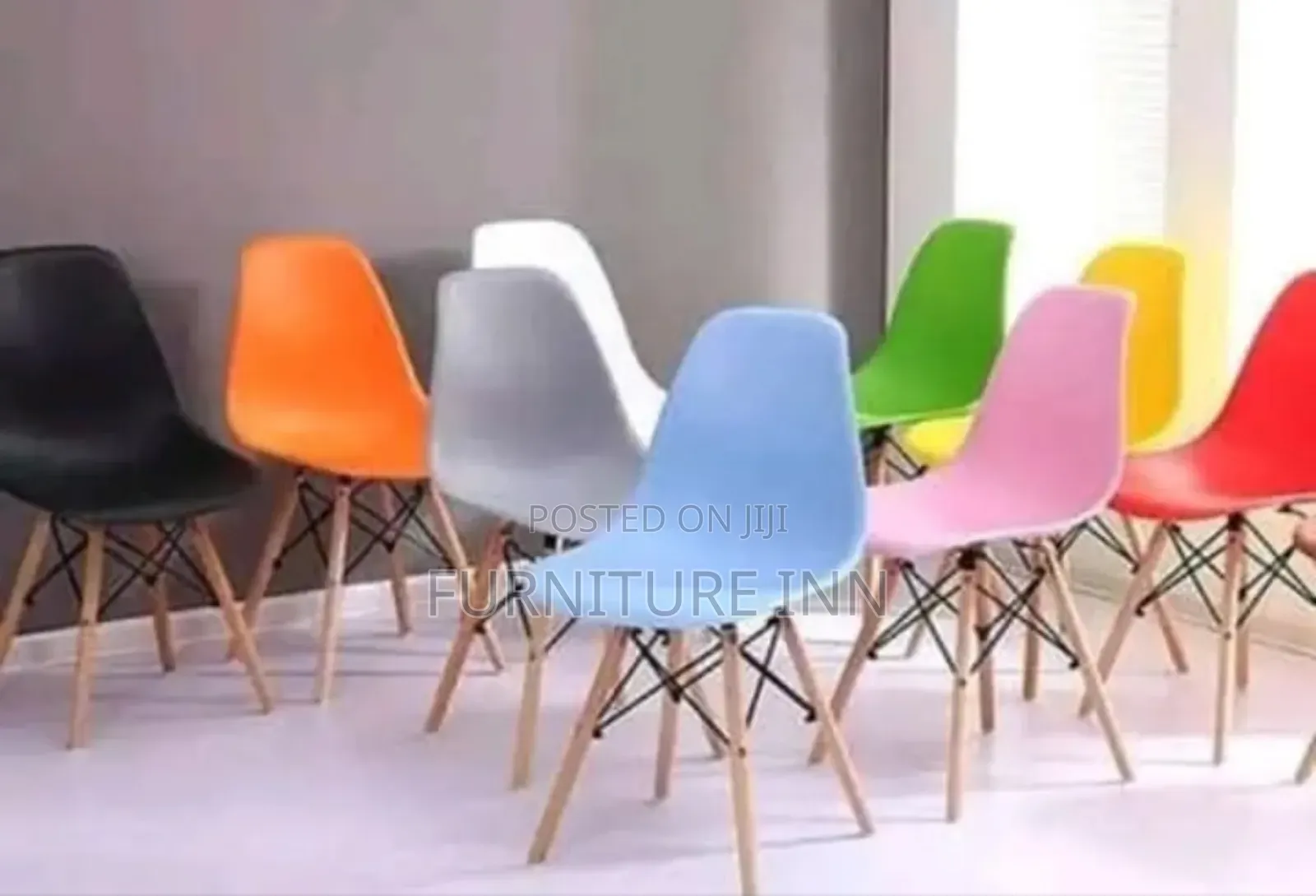 Affordable Eames Plastic Chair