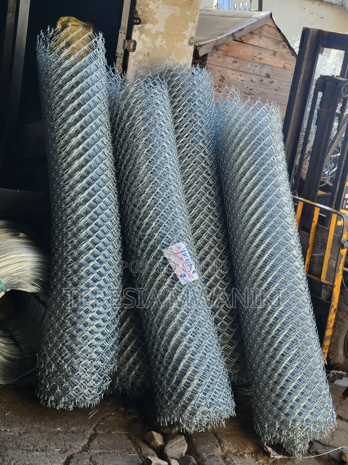 Galvanized Chainlinks 50×50