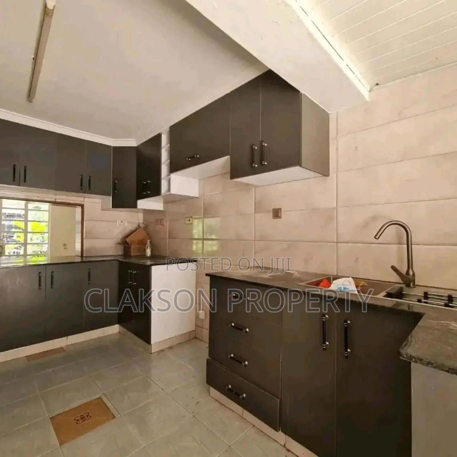 4bdrm Maisonette in Kilimani for rent