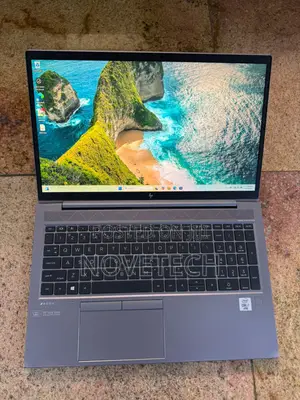 Laptop HP ZBook Firefly 15 G7 16GB Intel Core I7 SSD 512GB