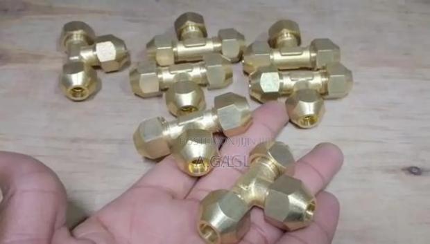 6/8 Brass Tee Joints for School Laboratories Gas Fittings
