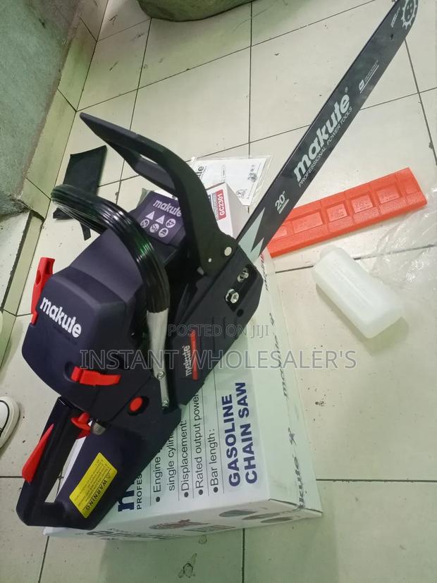 Gasoline Makute Chainsaw - main view