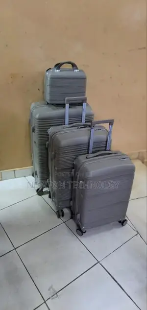 4 in 1 Luxurious Unbreakable Suitcase