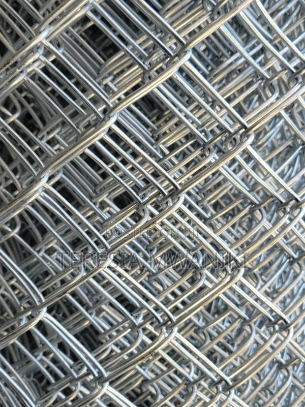 Galvanized Wire Mesh For Fencing - thumbnail 2