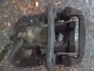 Toyota Harrier Caliper 240 Back