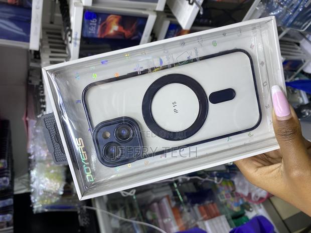 FTTFFLL Magnetic Clear Plating Case for iPhone 15 - thumbnail 2