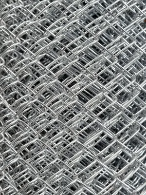 Galvanized Security Mesh \ Chainlinks