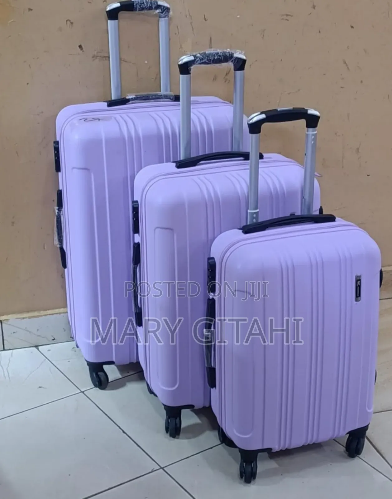 3 in 1 Luxurious Fibre Suitcase