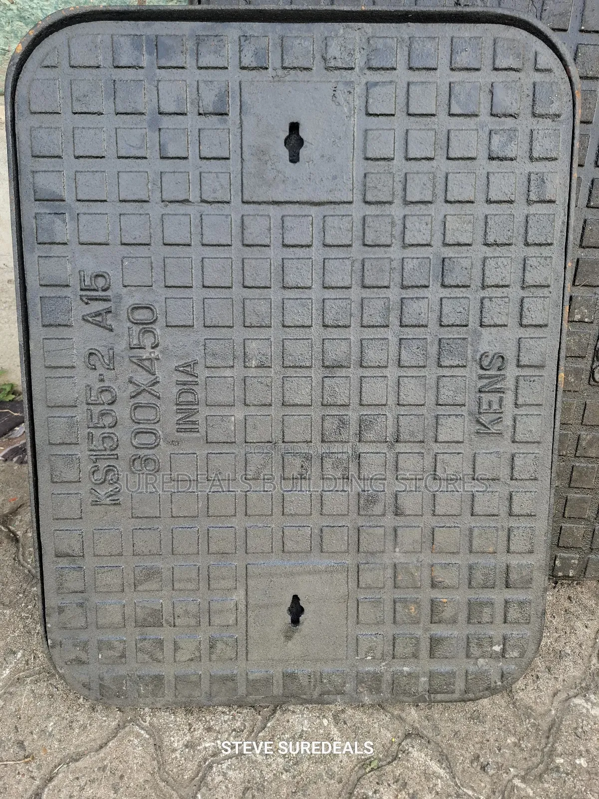 Manhole Cover, Cast Iron, Solid Top, Single Seal, 600mm X 450mm, A15