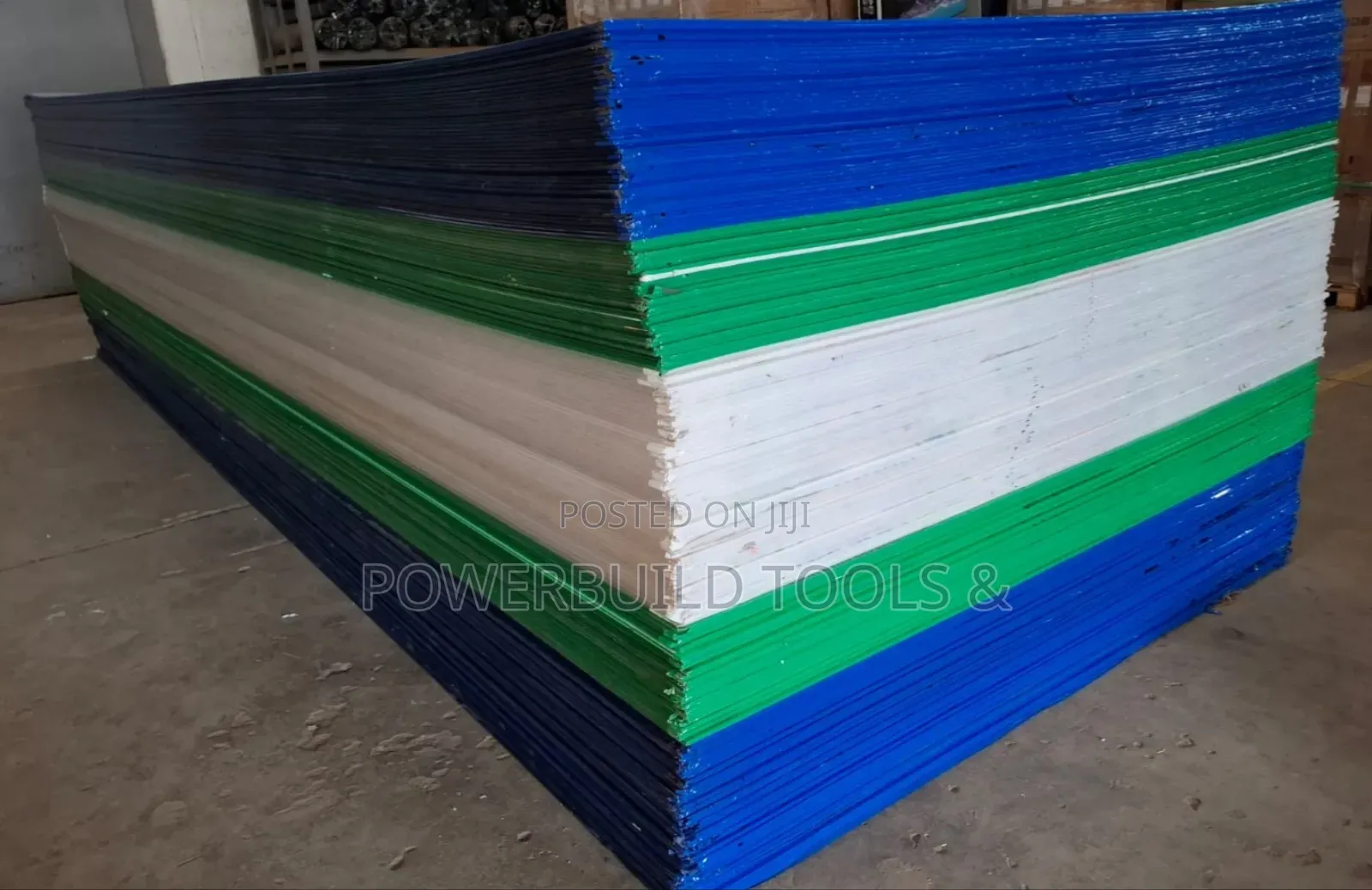Durable Polycarbonate Sheets/Polyclear Sheets 5.8m By 2.1mtrs