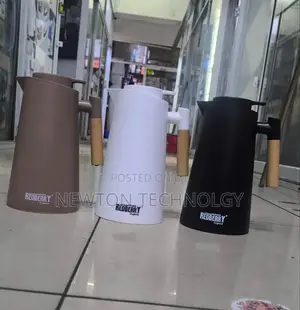 Redberry Flask With a Bamboo Handle
Size -1ltr
Keeps Hot and Cold