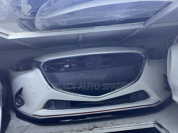 Mazda Demio Nosecut(2016 Model) - thumbnail 2